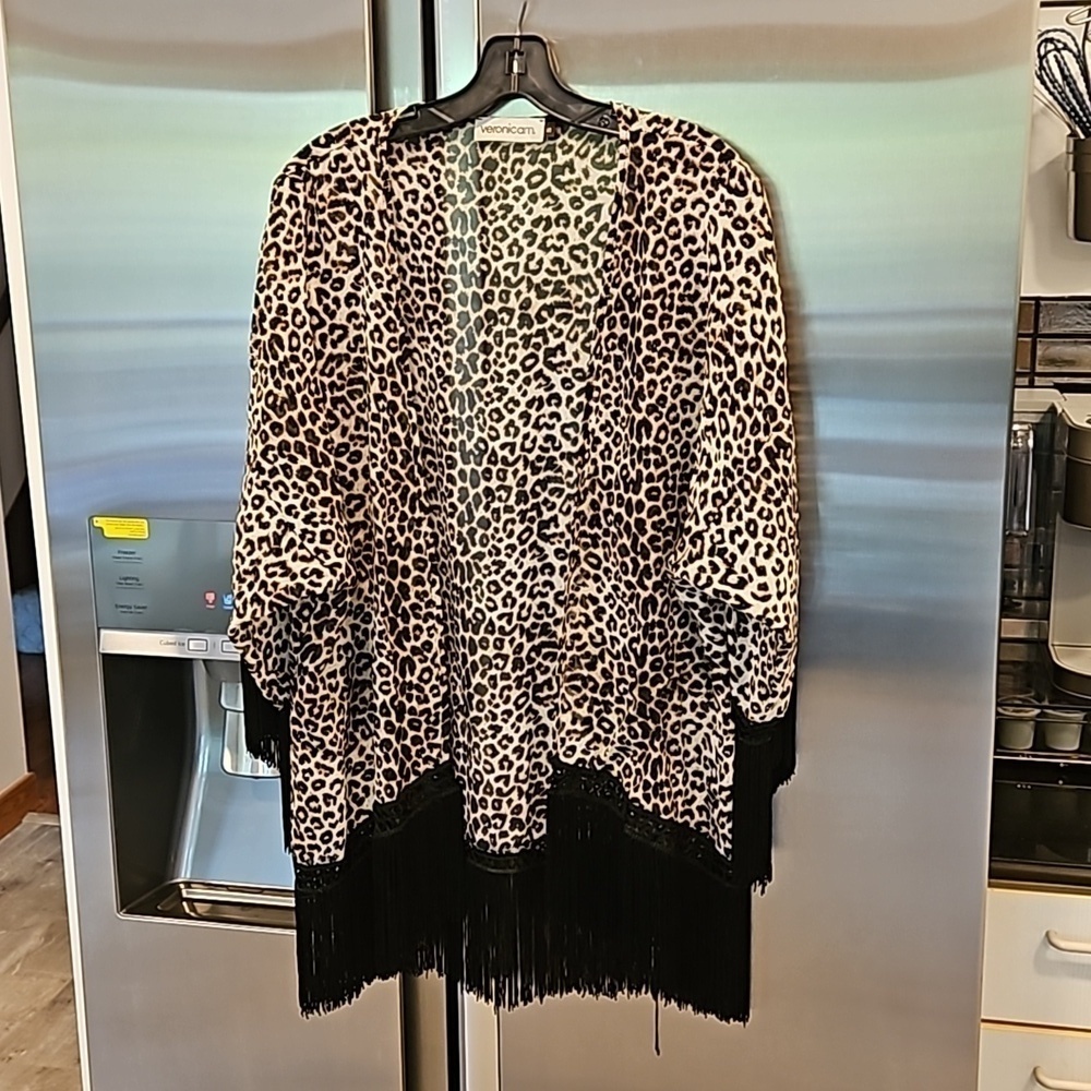 💕VERONICA M💕 Fringe Leopard Print Kimono Medium NWOT
